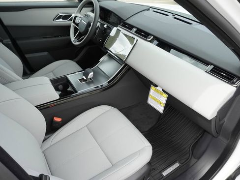 New 2026 Land Rover Range Rover Velar S AWD/4WD image 22