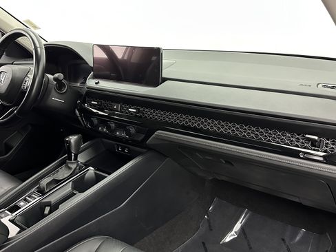 Used 2023 Honda Accord EX-L image 36