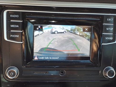 Used 2017 Volkswagen Passat 1.8T S FWD image 17
