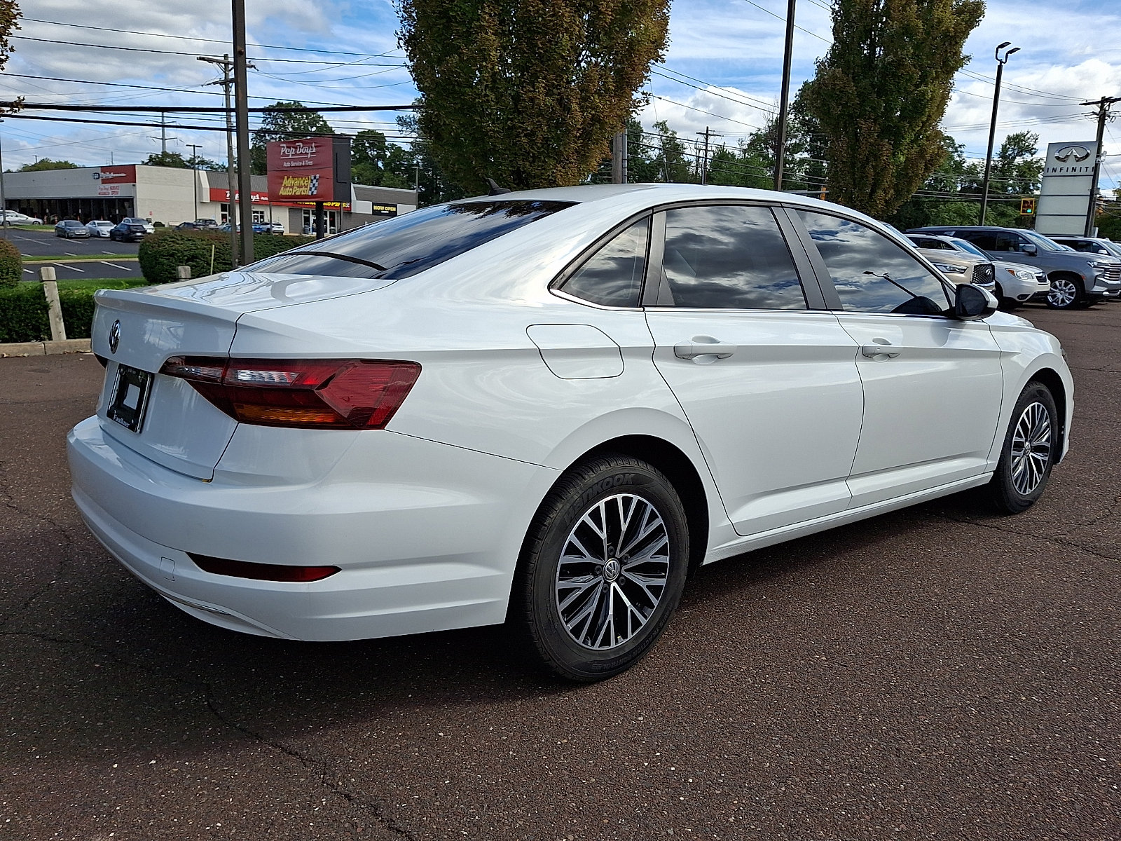 Used 2019 Volkswagen Jetta SE FWD image 6