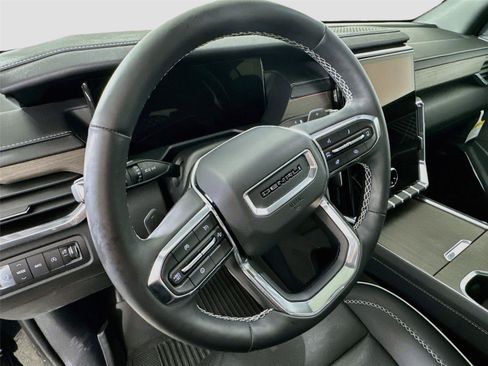 Used 2024 GMC Acadia Denali w/ LPO, Floor Liner Package AWD/4WD image 5