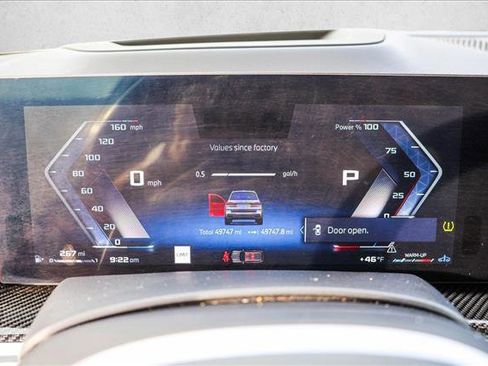 Certified 2024 BMW X7 M60i w/ Executive Package image 15