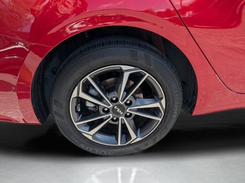 Used 2024 Kia Forte LXS image 36