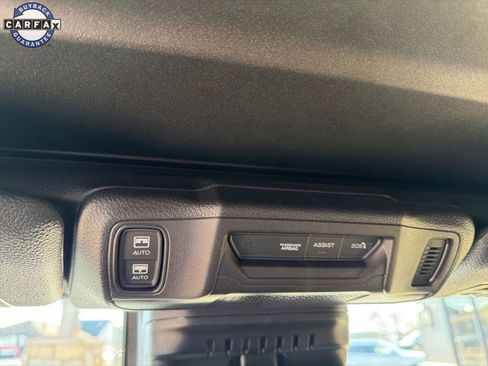 Used 2024 Jeep Wrangler Unlimited Rubicon image 17