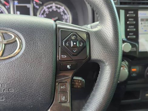 Used 2021 Toyota 4Runner Venture w/ Moonroof Package AWD/4WD image 14