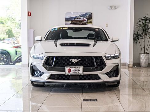 Used 2024 Ford Mustang GT RWD image 2
