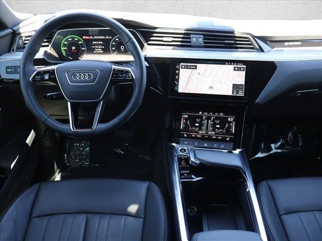 Used 2024 Audi Q8 e-tron Premium AWD/4WD image 22