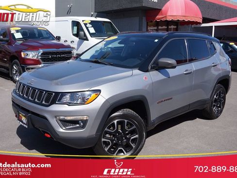 Used 2020 Jeep Compass Trailhawk AWD/4WD image 1