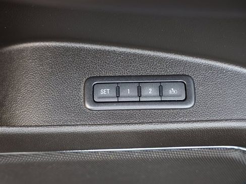 Used 2017 Chevrolet Tahoe Premier image 24