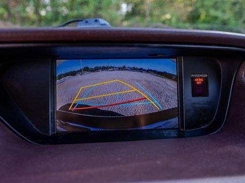 Used 2016 Lexus ES 350 w/ Premium Package w/Wood Trim image 21