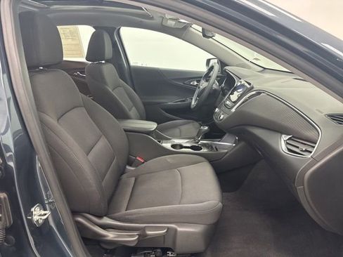 Used 2019 Chevrolet Malibu LT image 29