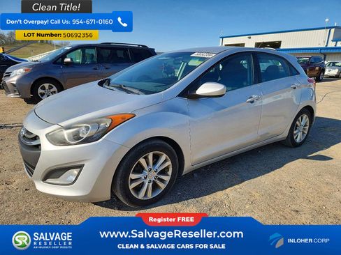 Used 2014 Hyundai Elantra GT image 1