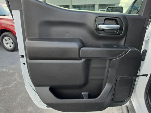 Used 2024 Chevrolet Silverado 1500 Custom w/ Turbomax Blackout Package RWD image 13