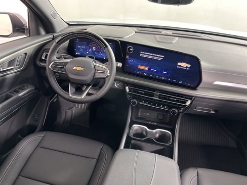 New 2026 Chevrolet Traverse LT FWD image 12