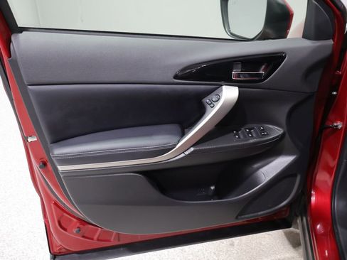 Used 2023 Mitsubishi Eclipse Cross SEL AWD/4WD image 13