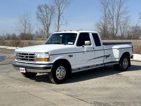 Used 1994 Ford F350 XL image 8