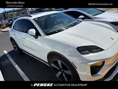 Used 2024 Porsche Macan 4 Electric AWD/4WD image 1