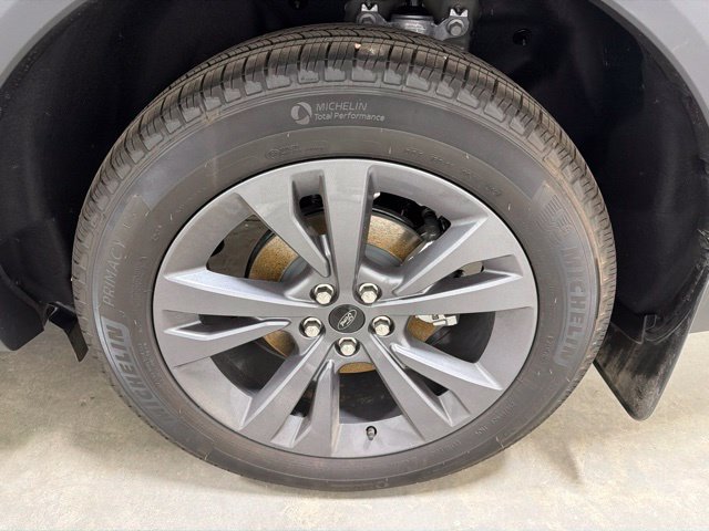 New 2026 Ford Explorer Active w/ Active Comfort Package AWD/4WD image 8