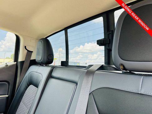 Used 2020 Chevrolet Colorado Z71 AWD/4WD image 8
