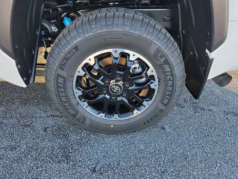 New 2026 Toyota Tundra SR5 w/ TRD Off-Road Package image 8