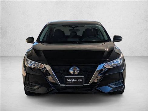 Used 2022 Nissan Sentra SV w/ Trunk Package image 2