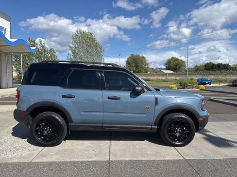 Used 2025 Ford Bronco Sport Badlands w/ Badlands Tech Package AWD/4WD image 3