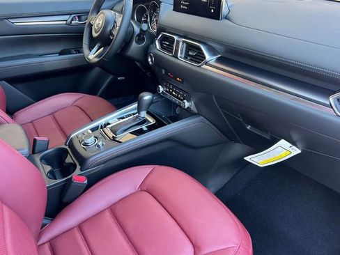 New 2025 MAZDA CX-5 Carbon Edition image 18