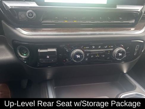 Used 2022 Chevrolet Silverado 1500 LT Trail Boss w/ LT Trail Boss Premium Package image 11