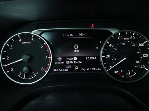 Used 2025 Nissan Rogue SV AWD/4WD image 29