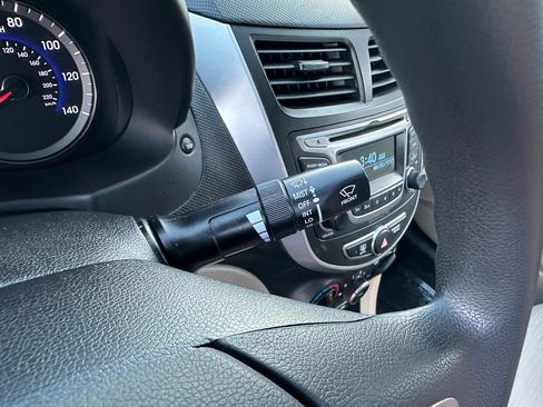 Used 2017 Hyundai Accent Value Edition image 34