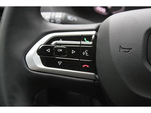 New 2026 RAM ProMaster 2500 w/ Premium Convenience Group image 18