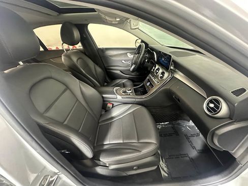 Used 2020 Mercedes-Benz C 300 Sedan image 25