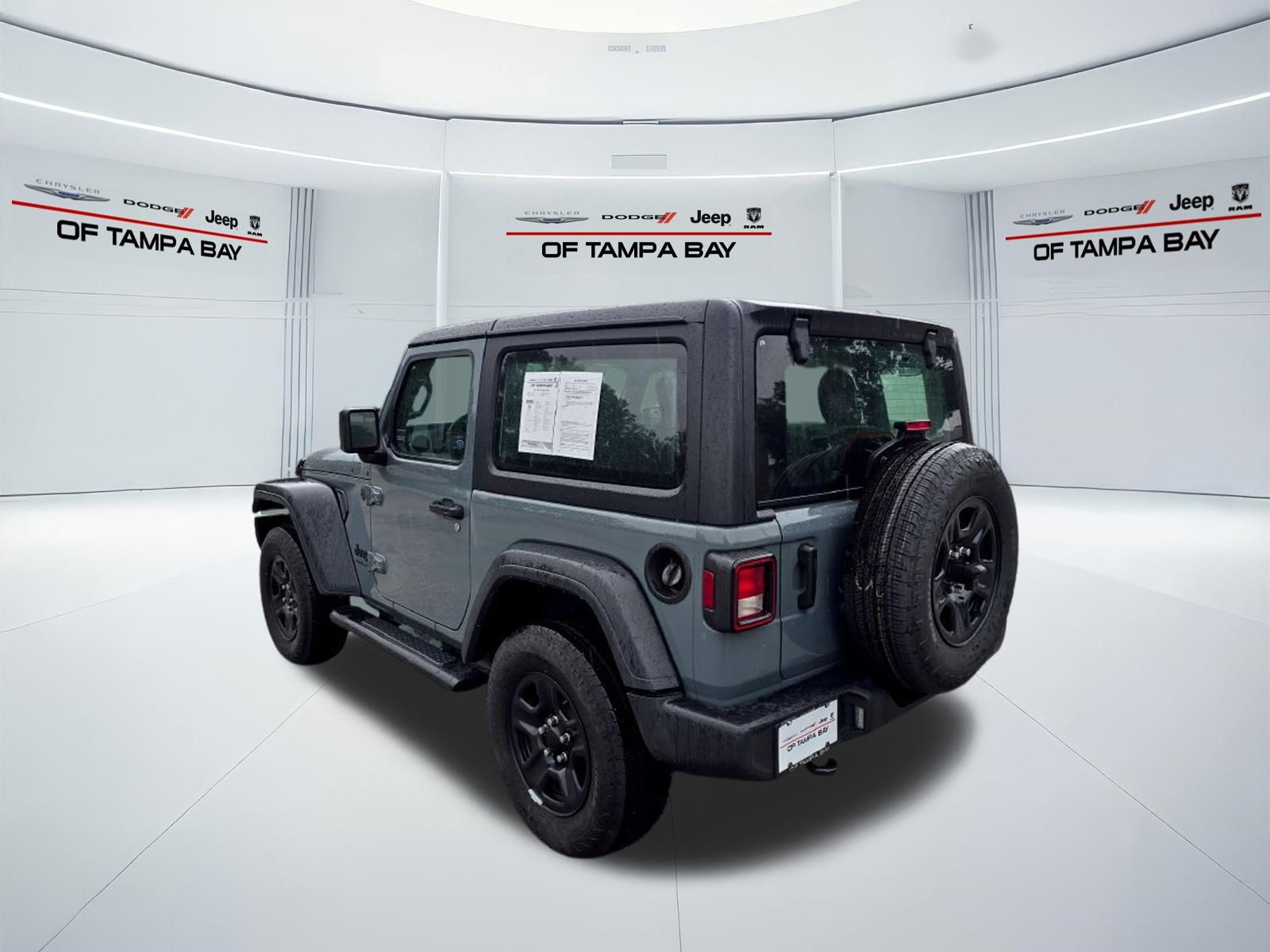 Used 2025 Jeep Wrangler Sport AWD/4WD image 4