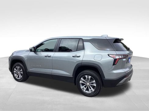 New 2026 Chevrolet Equinox LT image 4