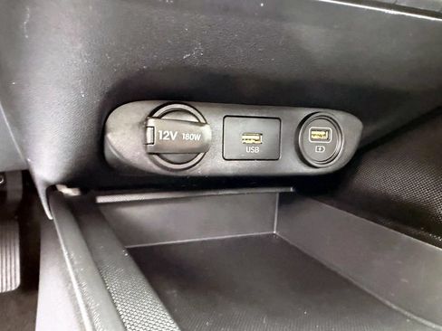 Used 2023 Hyundai Elantra SEL FWD image 21