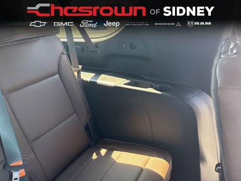 Used 2023 Chevrolet Suburban High Country AWD/4WD image 28