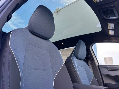 New 2026 Volvo EX30 Cross Country Ultra image 14