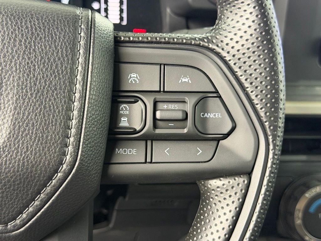 Used 2026 Toyota Tacoma SR5 AWD/4WD image 26