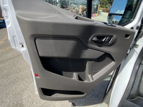 Certified 2024 Ford Transit 250 Low Roof w/ Exterior Upgrade Package image 26