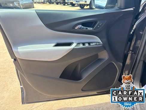 Used 2022 Chevrolet Equinox LT FWD image 6