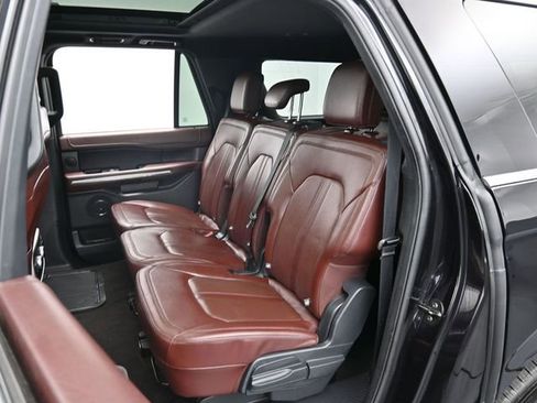 Used 2023 Ford Expedition Max Limited image 25