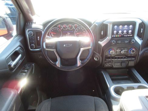 Certified 2020 Chevrolet Silverado 1500 LT Trail Boss AWD/4WD image 5