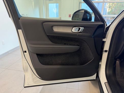 New 2026 Volvo EX40 Plus w/ Climate Package image 15