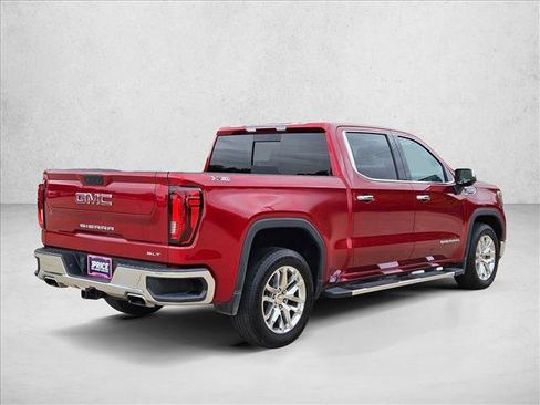Used 2022 GMC Sierra 1500 SLT image 5