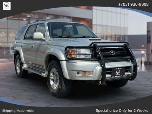 Used 2001 Toyota 4Runner SR5 AWD/4WD image 3
