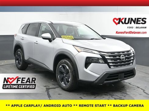 Used 2025 Nissan Rogue SV AWD/4WD image 1