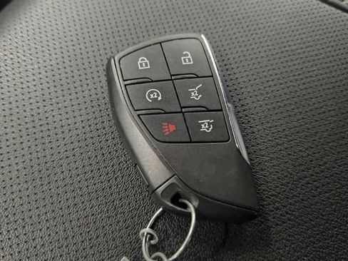 Used 2025 Chevrolet Tahoe Premier RWD image 58
