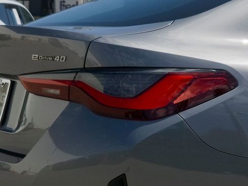 New 2026 BMW i4 eDrive40 w/ Premium Package RWD image 5