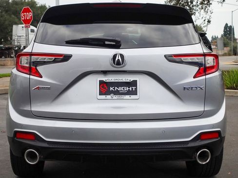 Used 2023 Acura RDX A-Spec image 9