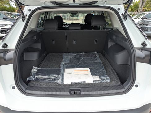 New 2026 Volkswagen Tiguan S FWD image 11